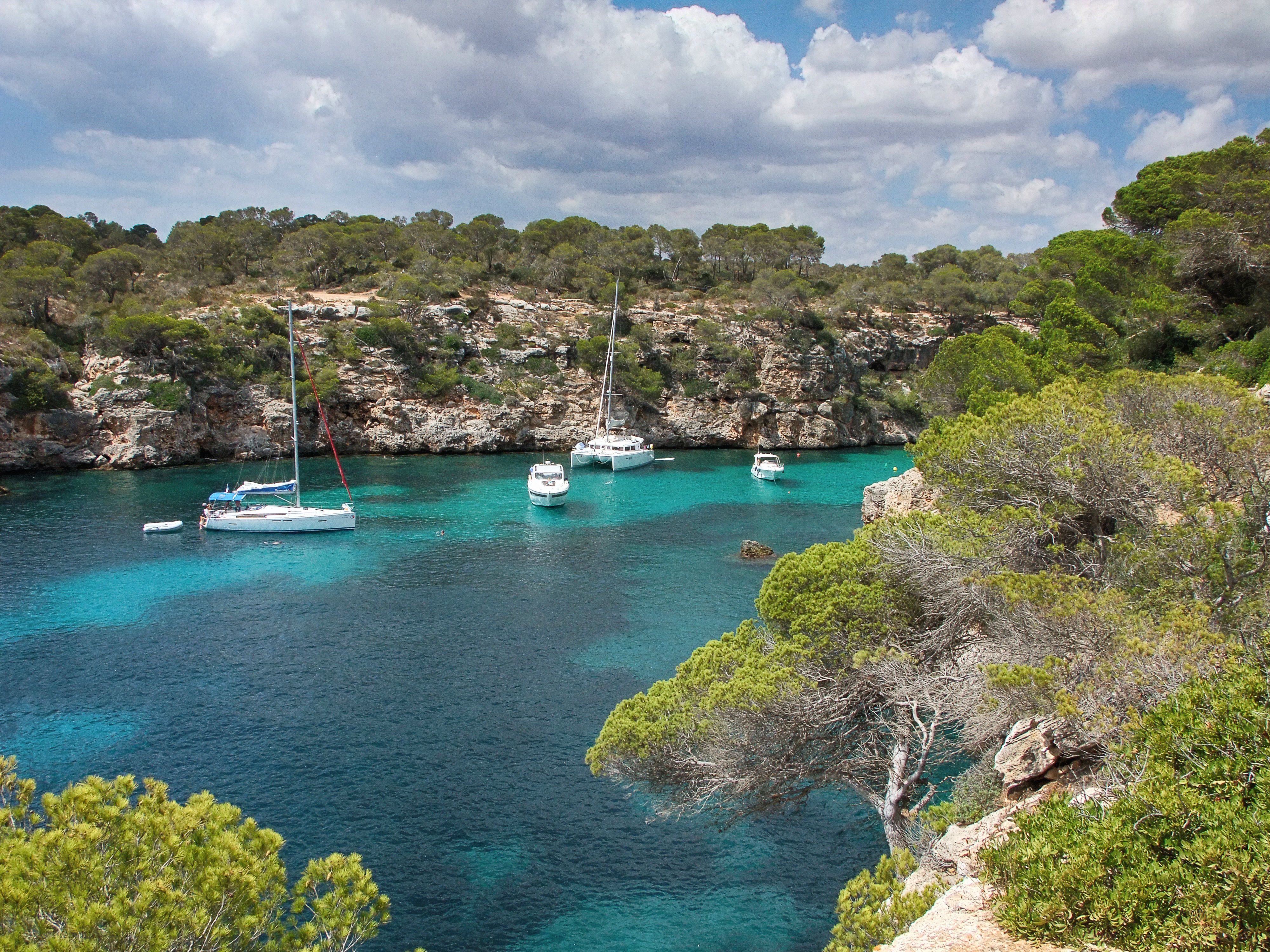 Spain, Sailing, Sailing Yacht, Motor Yacht, Catamaran, onlinebooking, onlinecharter