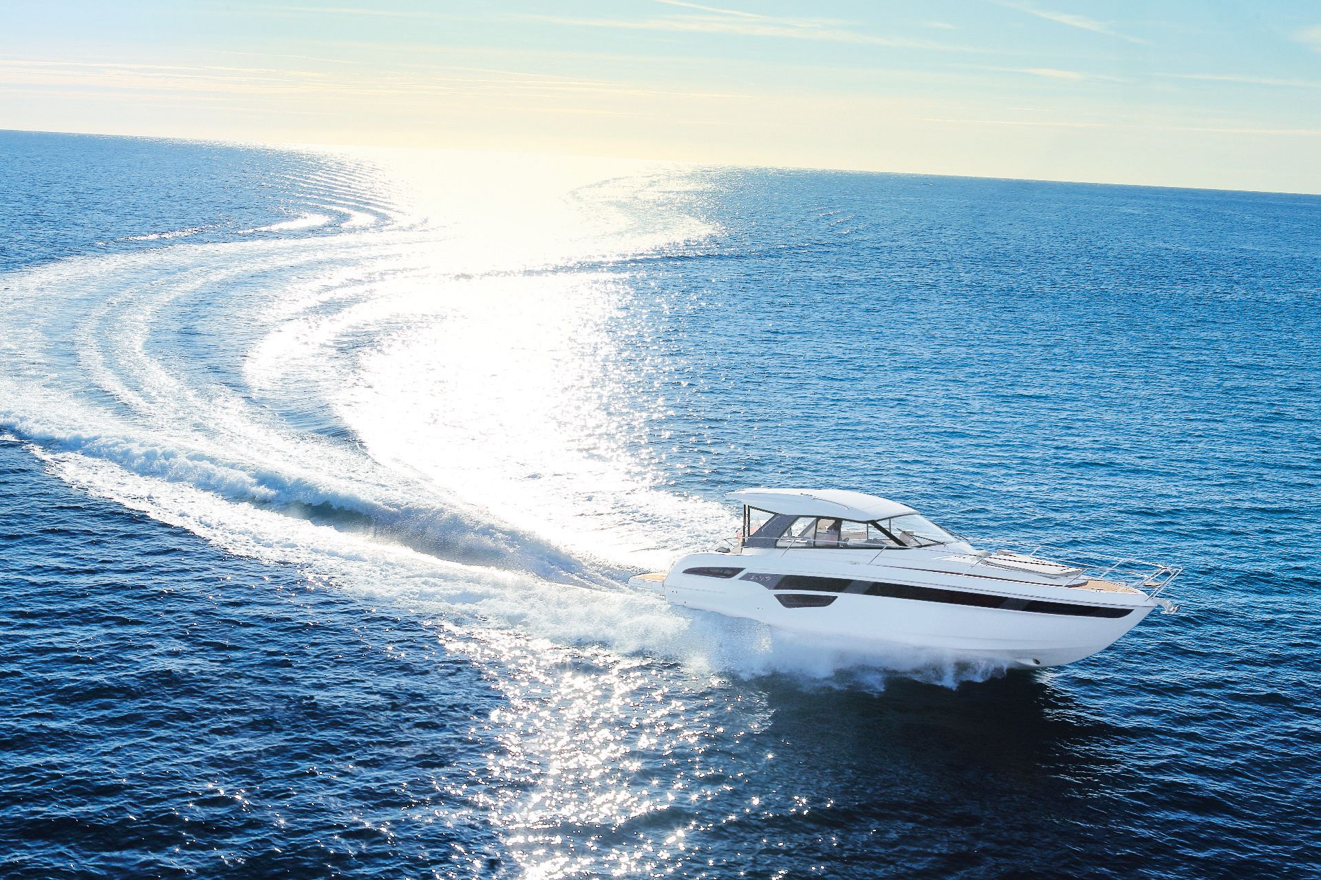 motoryacht online buchen, motoryacht chartern, motorbootfahren, motoryacht