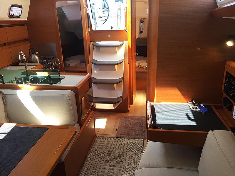 Book yachts online - sailboat - Sun Odyssey 389 - harry 389 - rent
