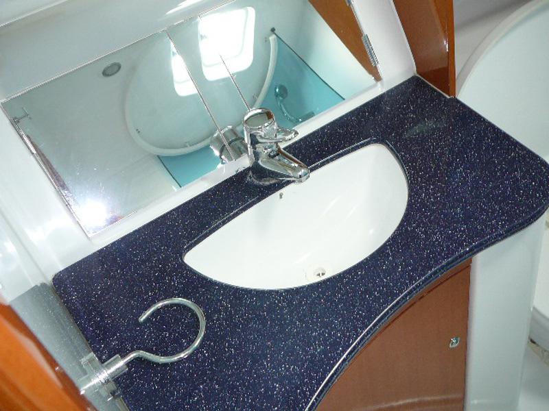 Book yachts online - motorboat - Antares 13.80 - HELENA ZARA - rent