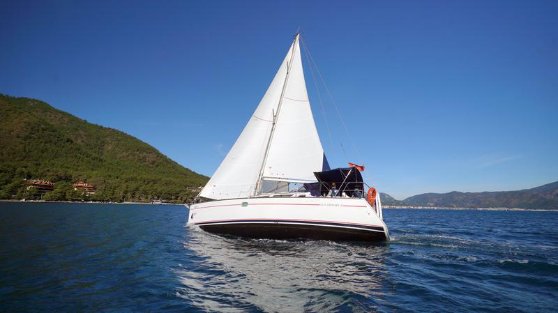 Book yachts online - sailboat - Sun Odyssey 35 - Mira - rent