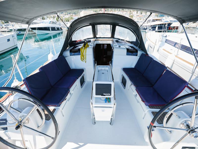 Book yachts online - sailboat - Sun Odyssey 449 - Marica - rent