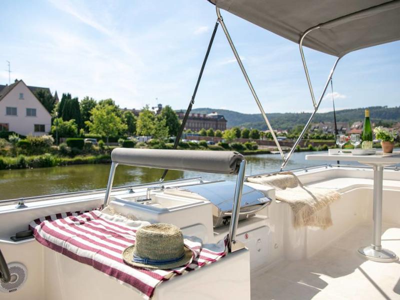 Book yachts online - motorboat - Octo Fly C - LAURABUC FR - rent