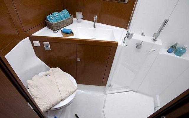 Book yachts online - sailboat - Oceanis 45 4 cabins - Party Hardy - rent