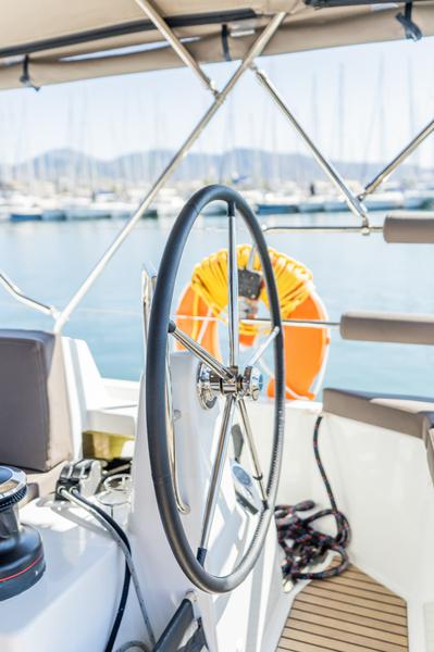 Book yachts online - sailboat - Sun Odyssey 490 - CALMA - rent