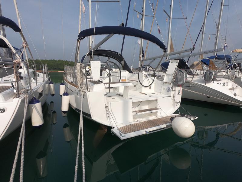 Book yachts online - sailboat - Oceanis 35.1 - Abeona - rent