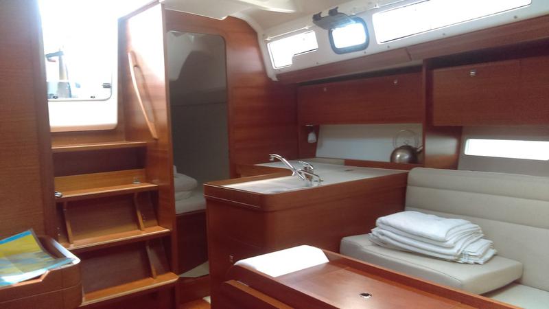 Book yachts online - sailboat - Dufour 350 Grand Large - Mare - rent