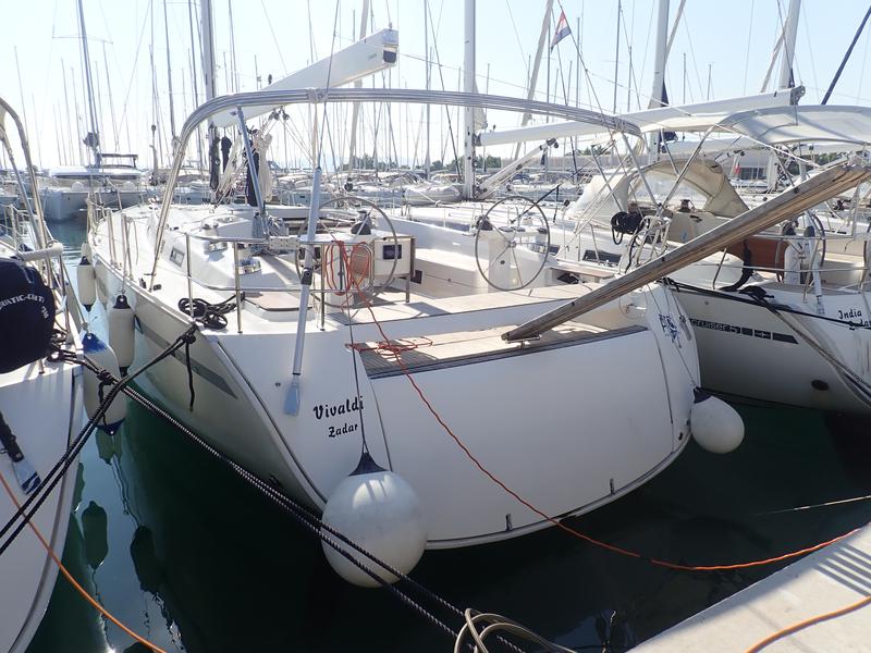 Book yachts online - sailboat - Bavaria 55 BT '12 - Vivaldi - rent