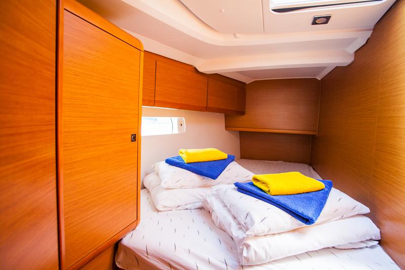 Book yachts online - sailboat - Sun Odyssey 509 - Rock Point - rent