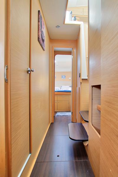 Book yachts online - catamaran - Lagoon 420 - TABASCO  - rent