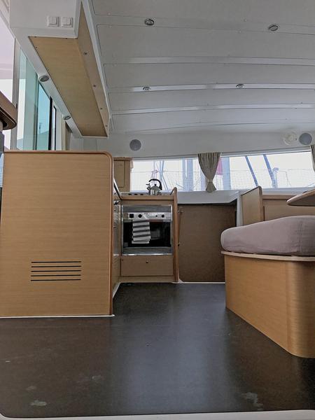 Book yachts online - catamaran - Lagoon 420 - TABASCO  - rent