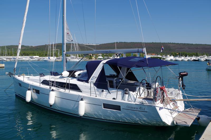 Book yachts online - sailboat - Oceanis 41.1 - 4Play - rent