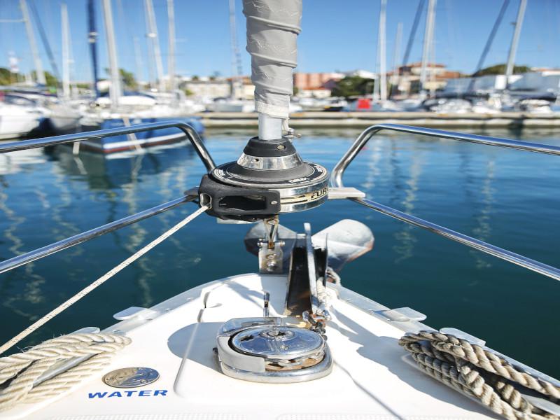 Book yachts online - sailboat - Bavaria Cruiser 40 - PIA M - rent