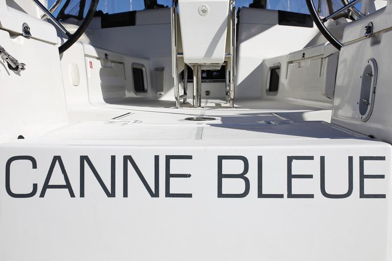 Book yachts online - sailboat - Sun Odyssey 449 - Canne Bleue - rent