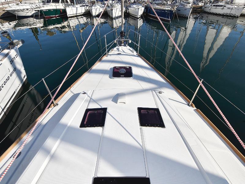 Book yachts online - sailboat - Oceanis 41 - Hope  - rent