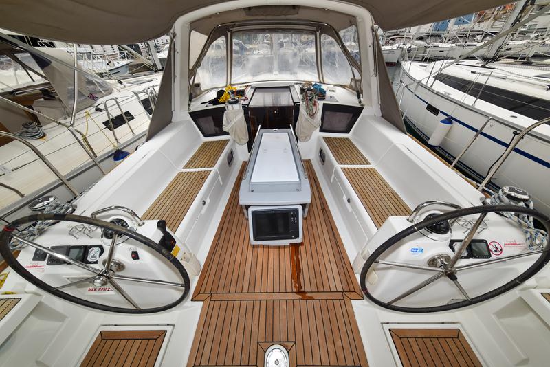 Book yachts online - sailboat - Oceanis 41 - Hope  - rent