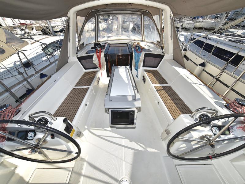 Book yachts online - sailboat - Oceanis 41 - Hope  - rent