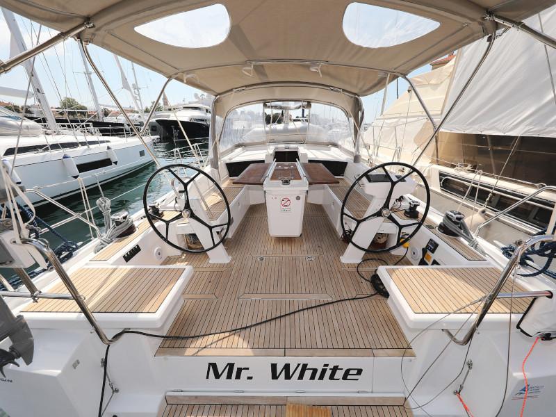 Book yachts online - sailboat - Oceanis 46.1 - MR.WHITE  - rent