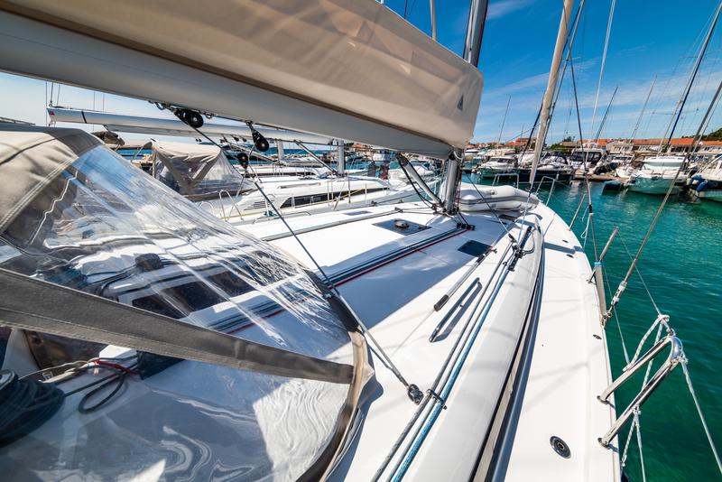 Book yachts online - sailboat - Oceanis 40.1 - Poseidon - rent