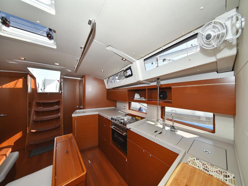 Book yachts online - sailboat - Oceanis 46.1 - Antonela M  - rent