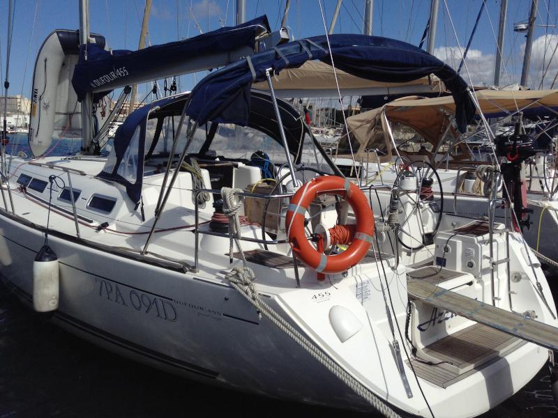 Book yachts online - sailboat - Dufour 455 Grand Large - Azzurra - rent