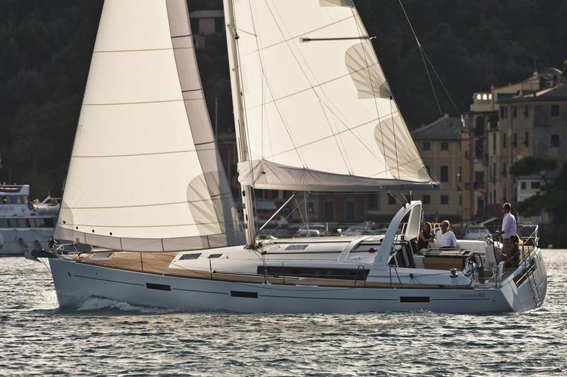 Book yachts online - sailboat - Oceanis 45 (2018) - Hande - rent