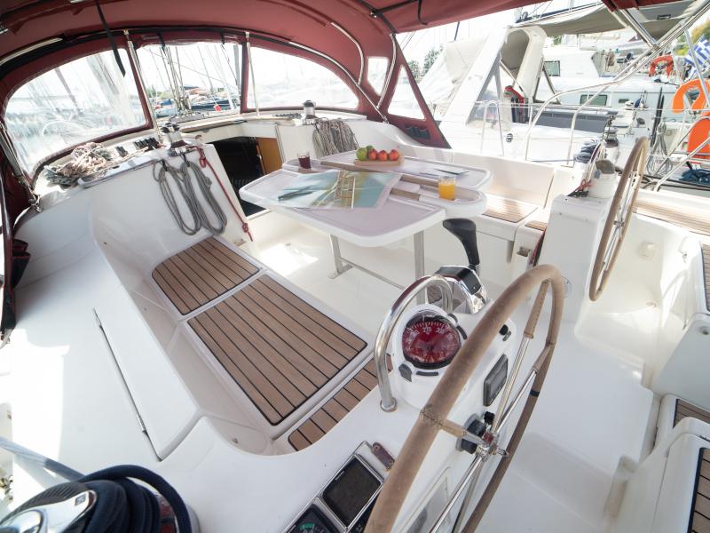 Book yachts online - sailboat - Oceanis 473 - Vori - rent