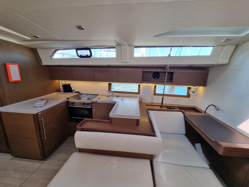 Book yachts online - sailboat - Oceanis 51.1 - Tsuki - rent