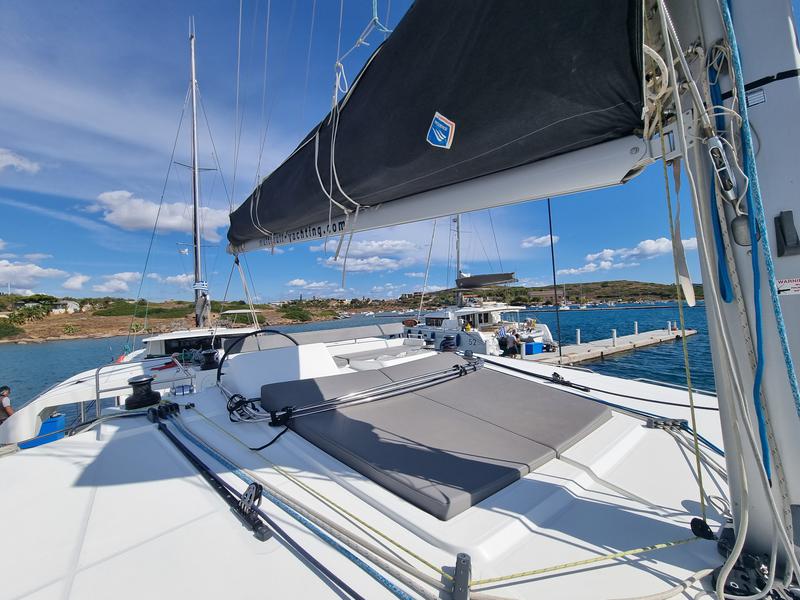 Book yachts online - catamaran - Lagoon 450F - Lalouche - rent