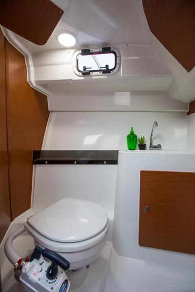 Book yachts online - motorboat - Merry Fisher 795 - Frida - rent