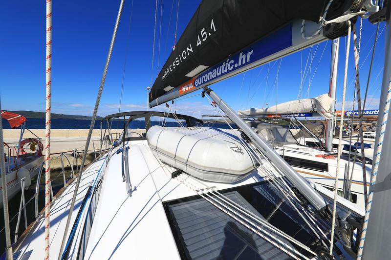 Book yachts online - sailboat - Elan 45.1 Impression 3 cabins 2 heads - Ianira - rent