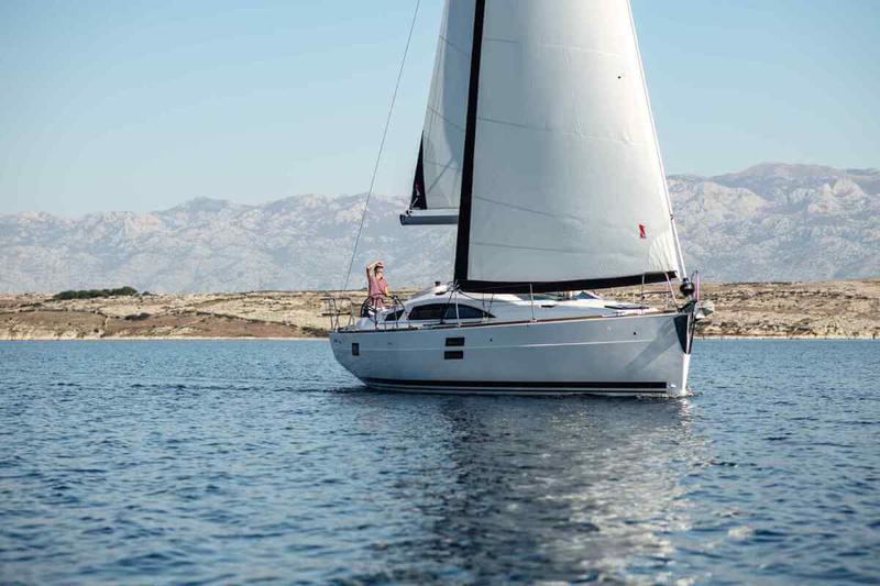 Book yachts online - sailboat - Elan Impression 40.1 - Sv. Nikola - rent