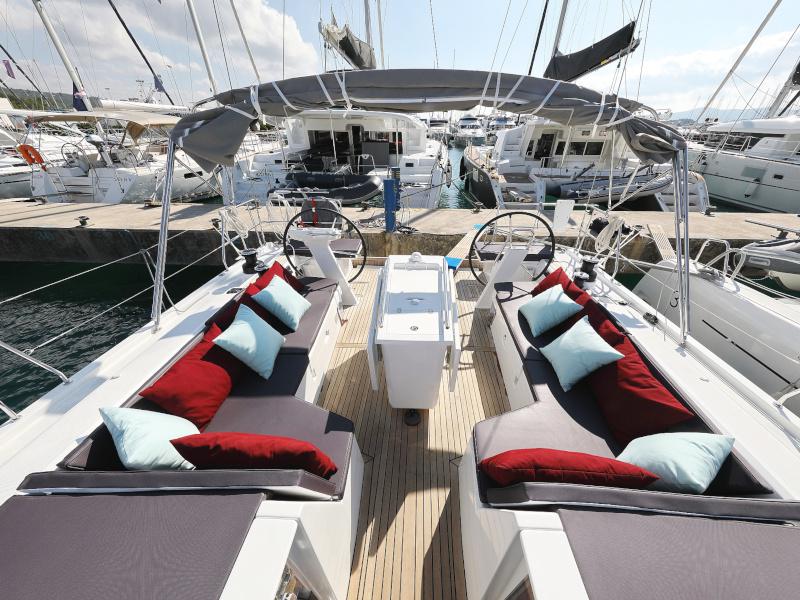 Book yachts online - sailboat - Oceanis 51.1 - GREY GOOSE  - rent