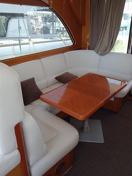 Book yachts online - motorboat - Antares 13.80 - KATANA - rent