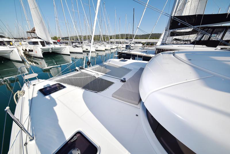 Book yachts online - catamaran - Lagoon 42 - CUZAMEN - rent