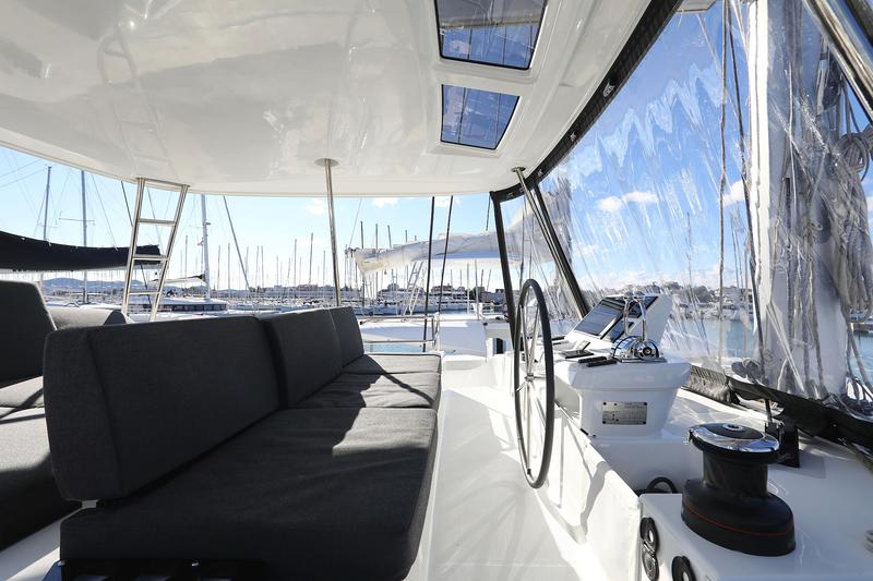 Book yachts online - catamaran - Lagoon 50 - CELESTE DEL MAR - rent