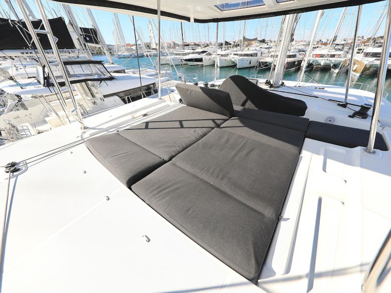 Book yachts online - catamaran - Lagoon 46 - DEEPSEA - rent