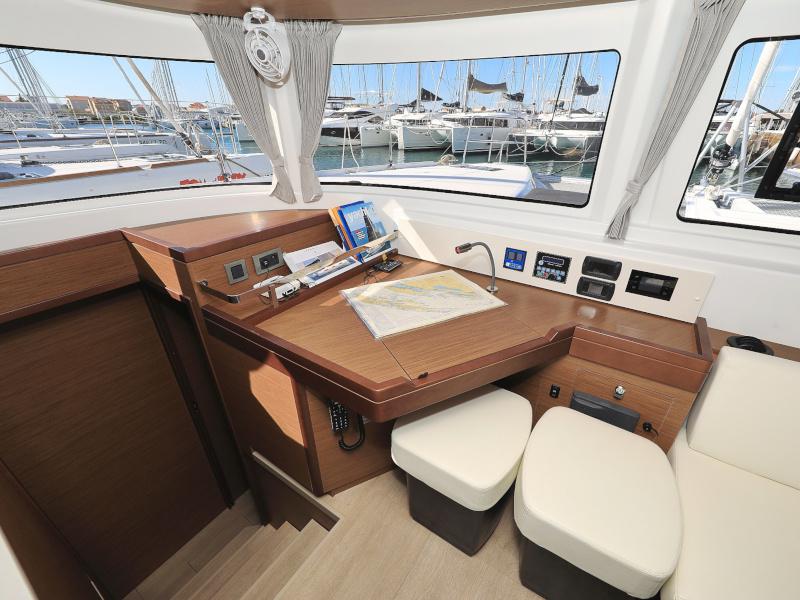 Book yachts online - catamaran - Lagoon 46 - DEEPSEA - rent