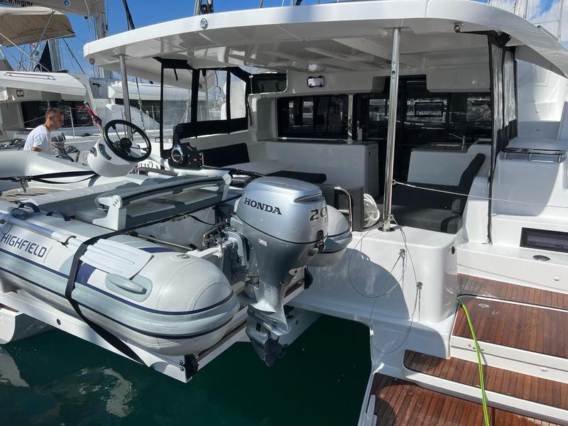 Book yachts online - catamaran - Lagoon 46 - WHY NOT - rent