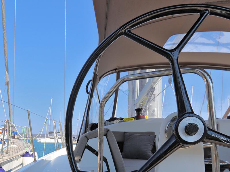 Book yachts online - sailboat - Sun Odyssey 440 - Ermis  - rent