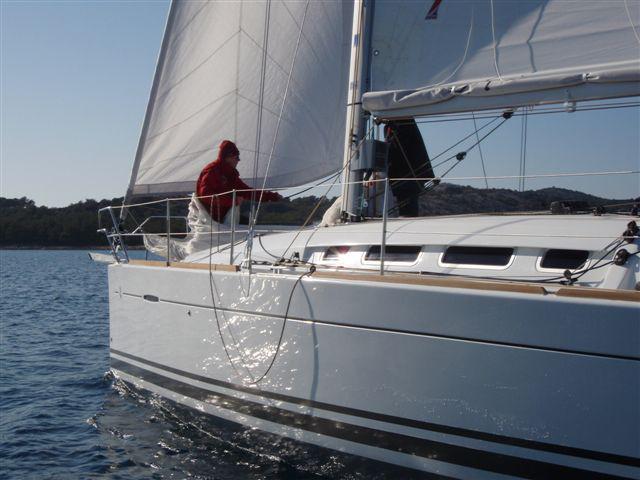 Book yachts online - sailboat - First 35 - Libra - rent