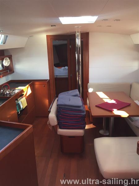 Book yachts online - sailboat - Oceanis 45 - PARIJA - rent