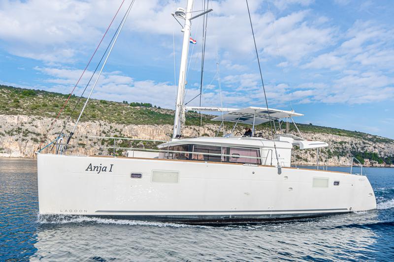 Book yachts online - catamaran - Lagoon 450 F - ANJA I - rent