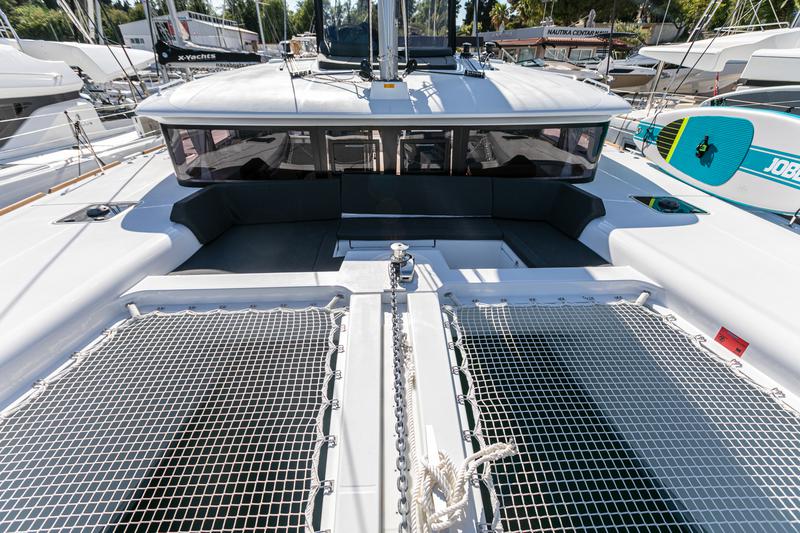 Book yachts online - catamaran - Lagoon 450 F - WIDE DREAM - rent