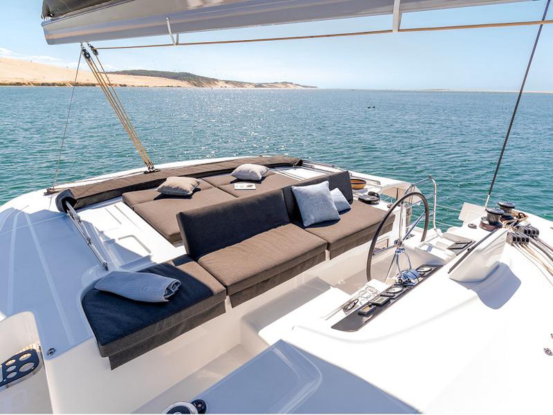 Book yachts online - catamaran - Lagoon 46 - Kleio - rent