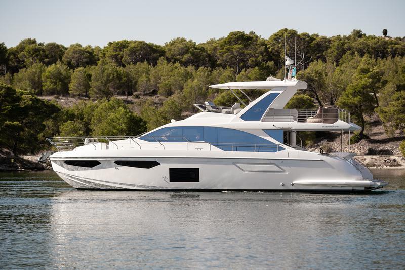 Book yachts online - motorboat - Azimut 60 Fly - Alibaba - rent