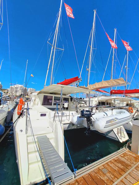 Book yachts online - catamaran - LAGOON 421 - THE MOB 6a BI-3-18-15  - rent