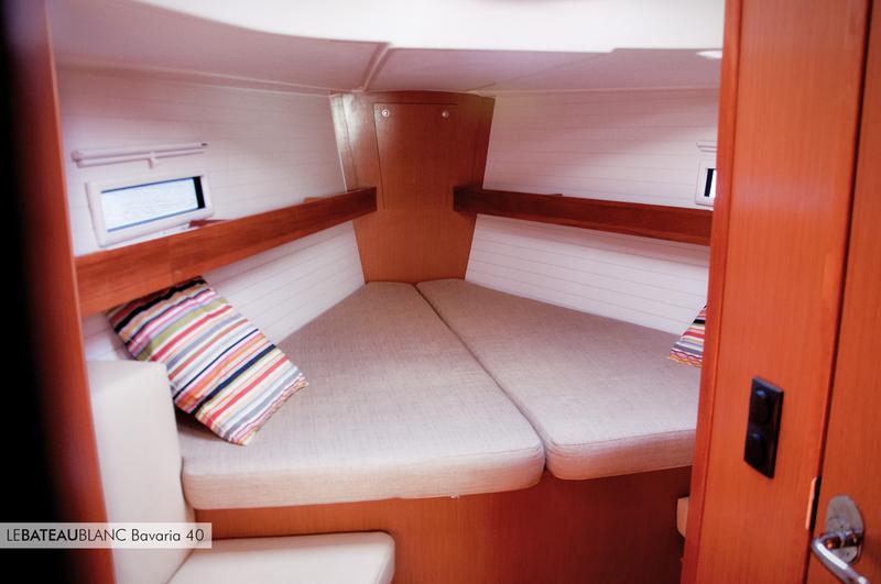 Book yachts online - sailboat - Bavaria 40 Cruiser - Aries - rent
