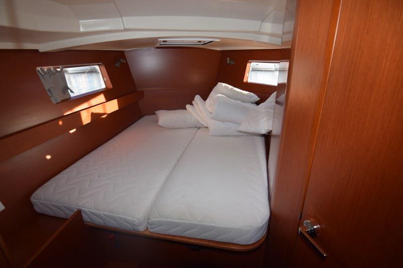 Book yachts online - sailboat - Oceanis 41.1 - BUGA - rent