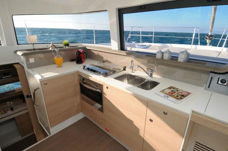 Book yachts online - catamaran - Bali 4.1 - ANEMOSKALA - rent